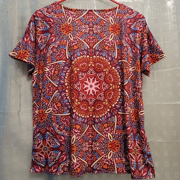 MANDALA SHORT SLEEVE COTTON TOP - LIKE NEW - Picture 2 of 4
